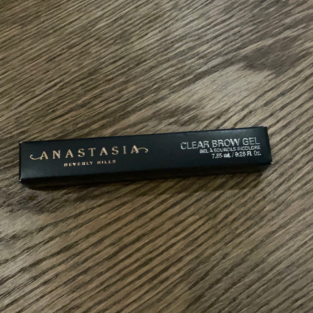 New Anastasia Beverly Hills clear brow gel
